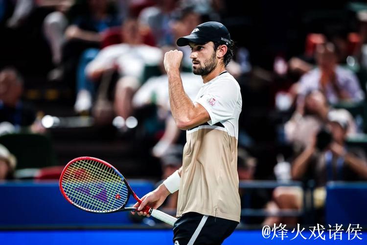 德约科维奇不敌大黑马 止步ATP上海大师赛半决赛 德约科维奇不敌大黑马 止步ATP上海大师赛半决赛